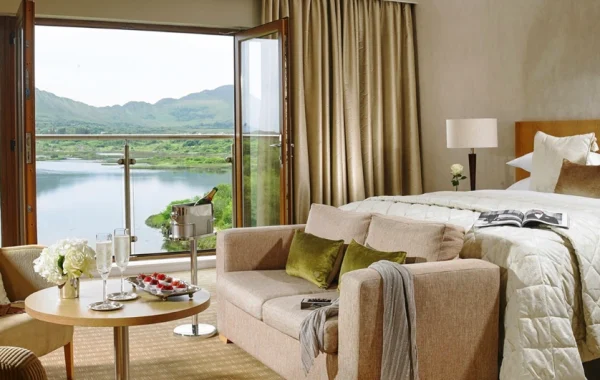 Sneem Hotel